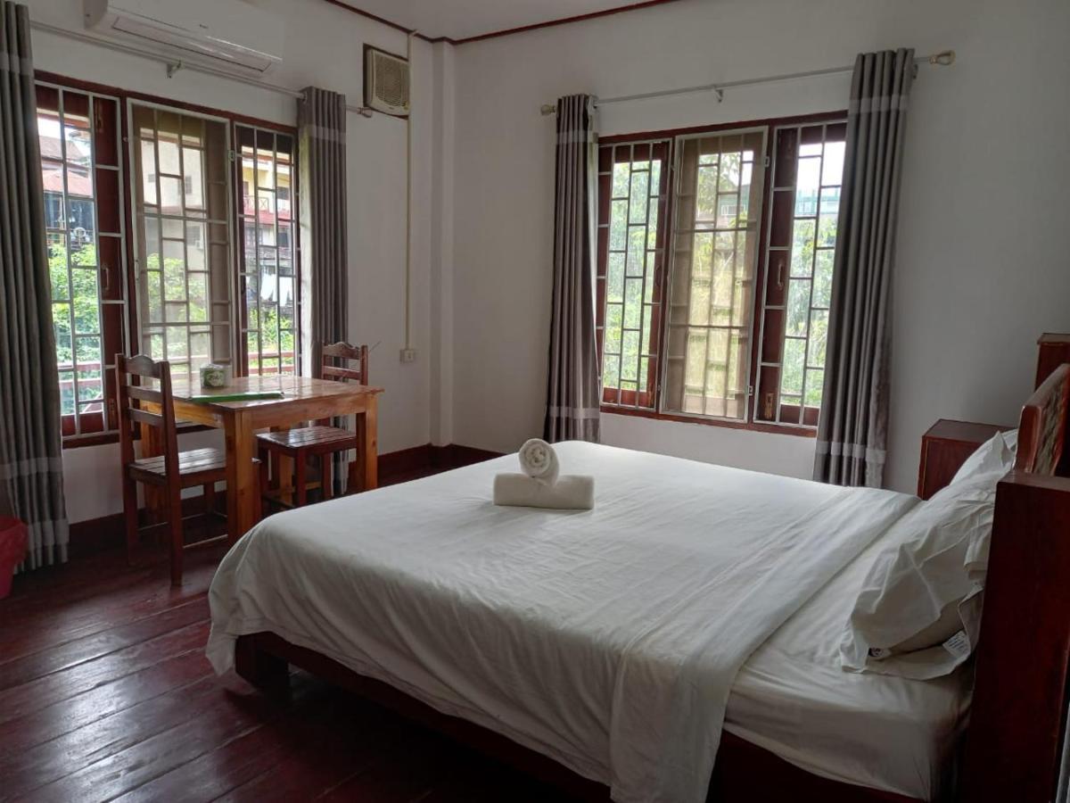 Riverside Garden Hostel Vang Vieng Eksteriør billede