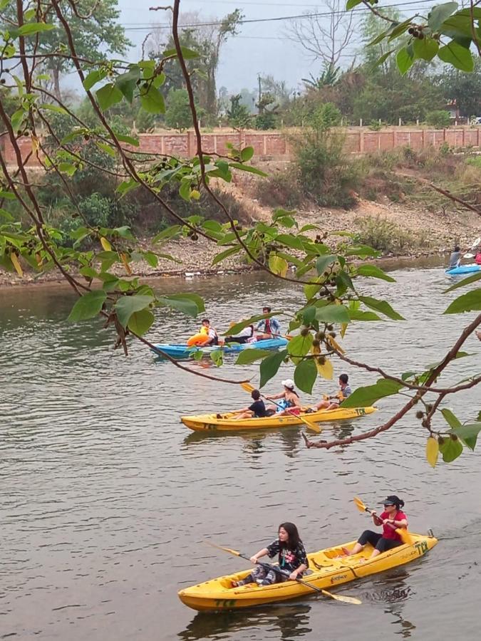 Riverside Garden Hostel Vang Vieng Eksteriør billede