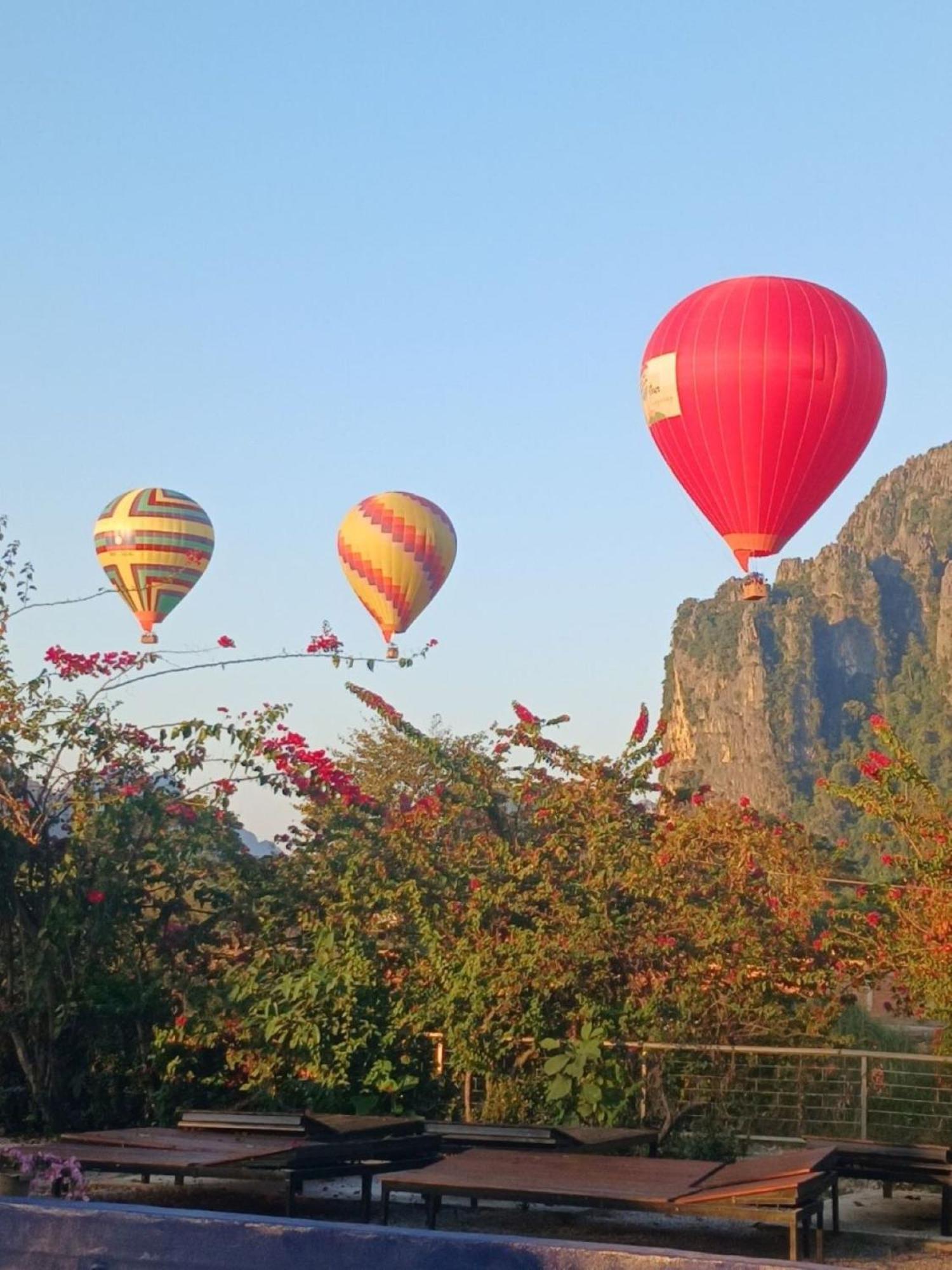 Riverside Garden Hostel Vang Vieng Eksteriør billede